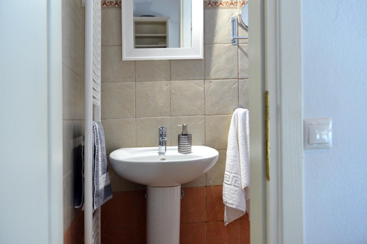 Orestis Suites Kolios Bagian luar foto